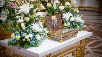 В Михаило-Архангельский собор прибыл пояс Богородицы